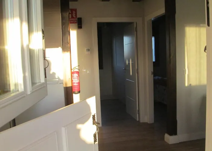 Fonte Villar Apartahotel Navia